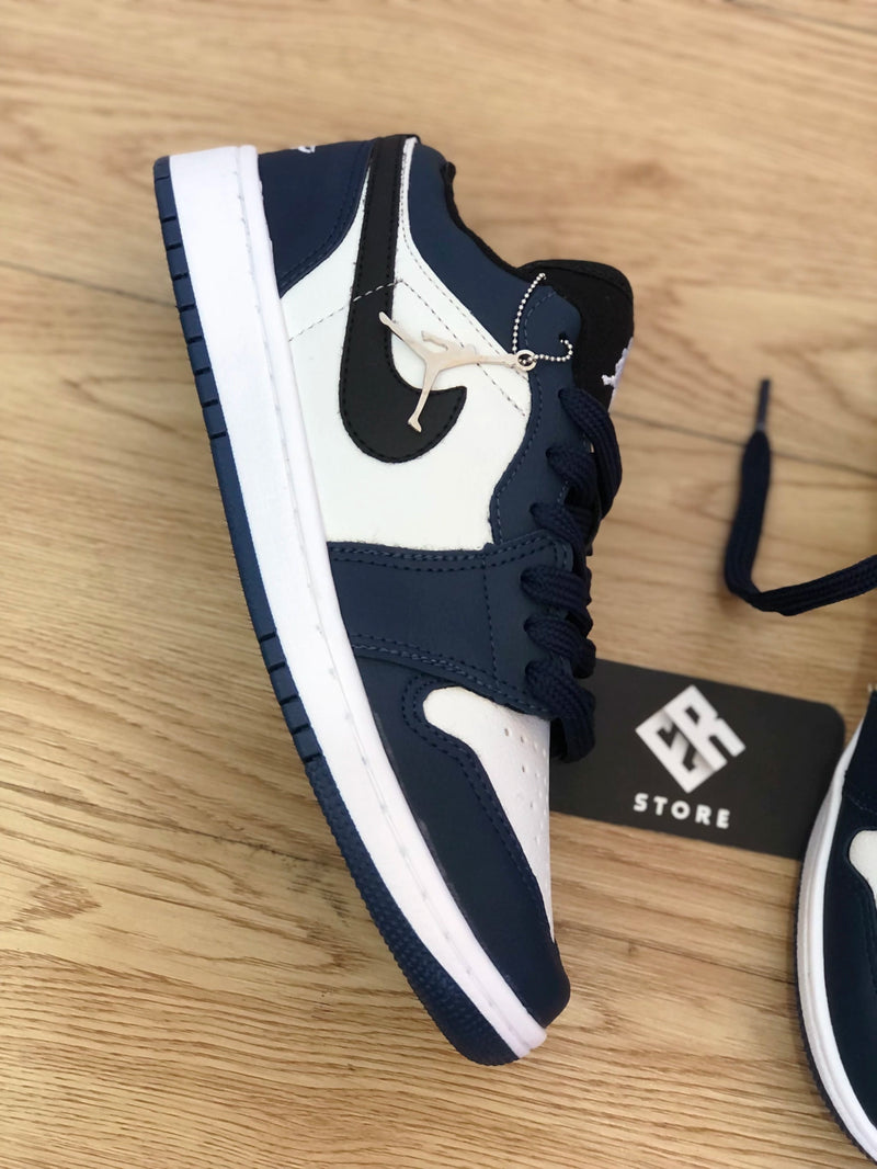 Zapatilla Nike Unisex - Air Jordan 1 Low -Azul/Blanco/Negro