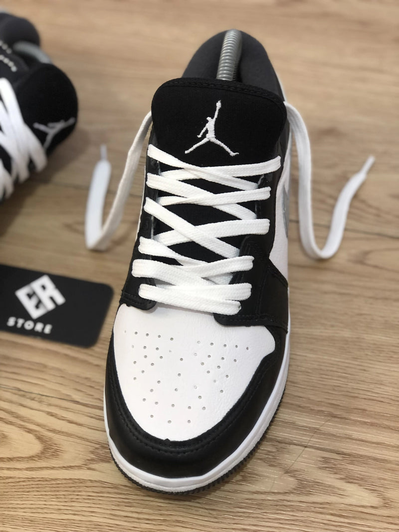 Zapatilla Nike Unisex - Air Jordan 1 Low -Negro/Blanco